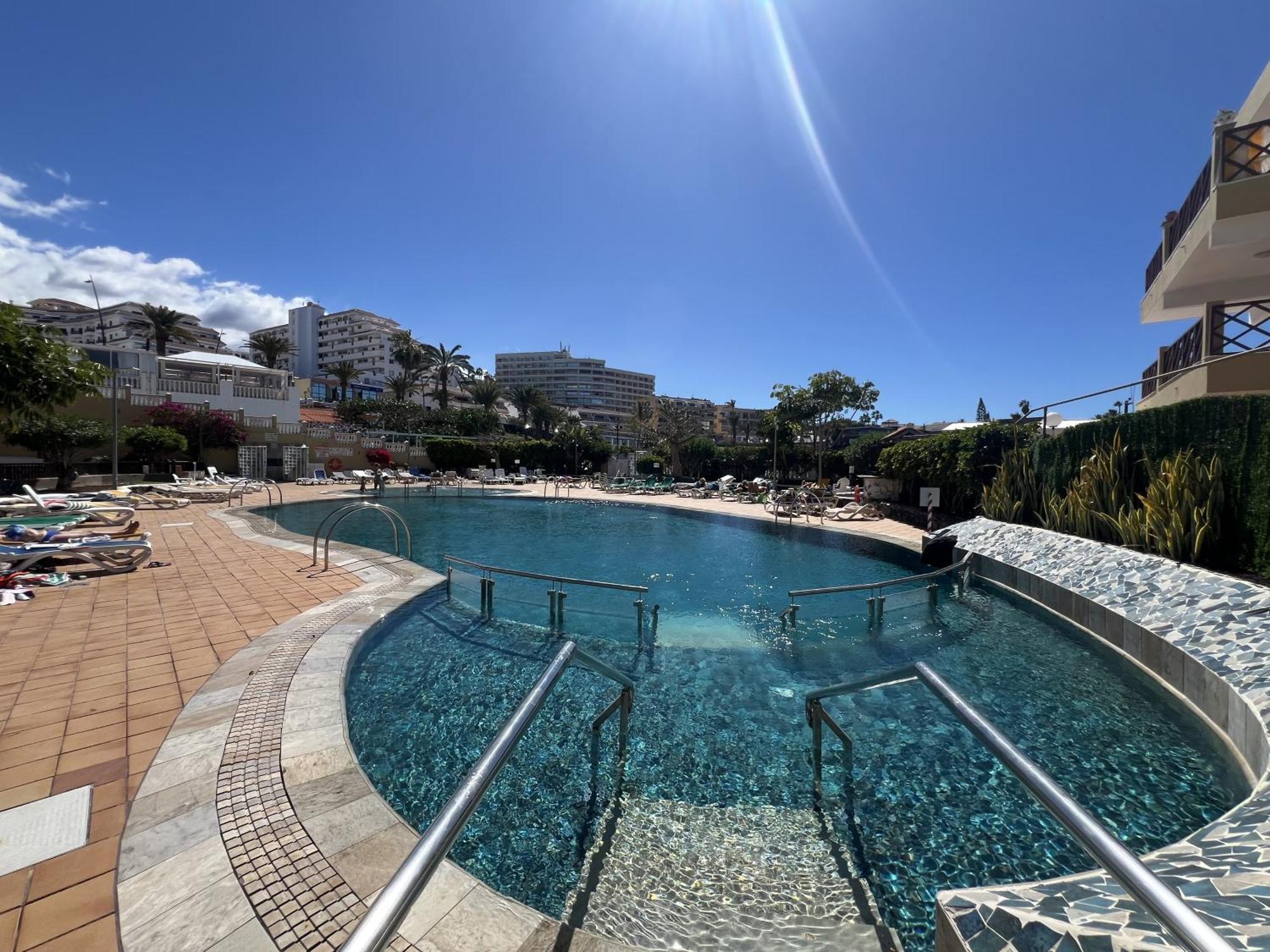 Neptuno Pool & Experience